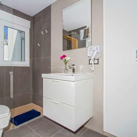 Playa Blanca Sleeps 8 Pool Air Con T803048 Playa Blanca (Lanzarote)