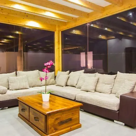 Playa Blanca Sleeps 8 Pool Air Con T803048 Villa Playa Blanca (Lanzarote)