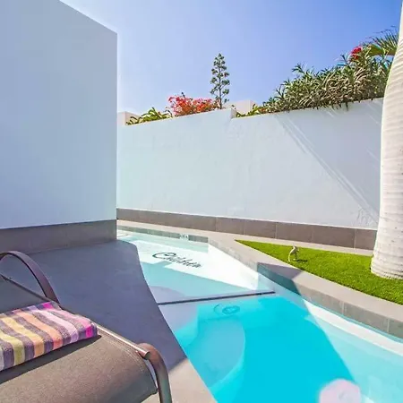 Playa Blanca Sleeps 8 Pool Air Con T803048 * Playa Blanca (Lanzarote)